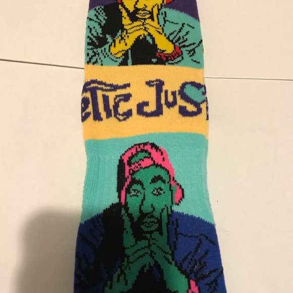 THE FLASH WHITE TANK TOP. Adult size XL - Picture 3 of 3